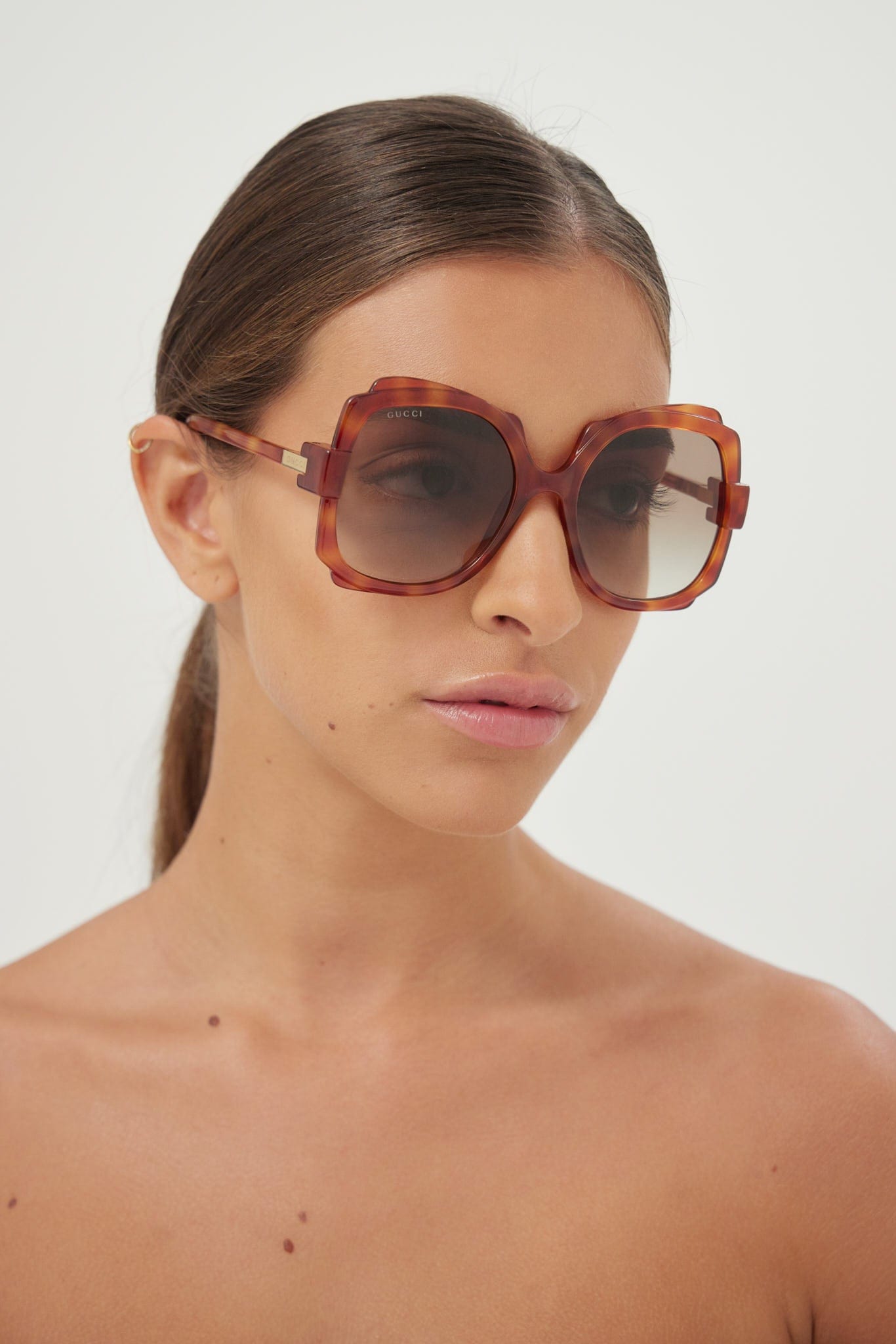 Gucci havana butterfly shape sunglasses - Eyewear Club