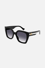 Load image into Gallery viewer, Gucci squared black sunglasses with white web temple
