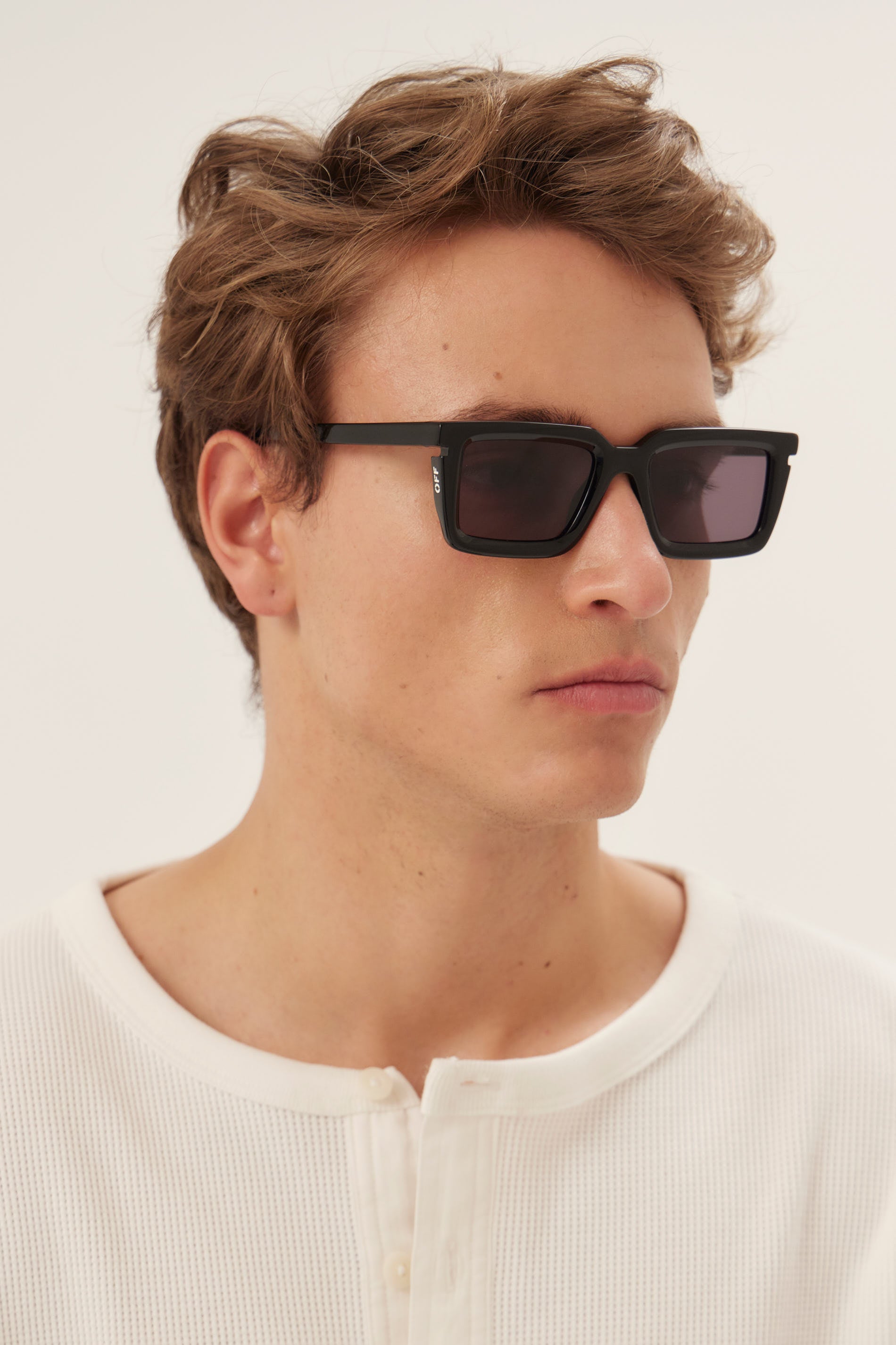 Off-White OERI113S 1007 52 Sunglasses