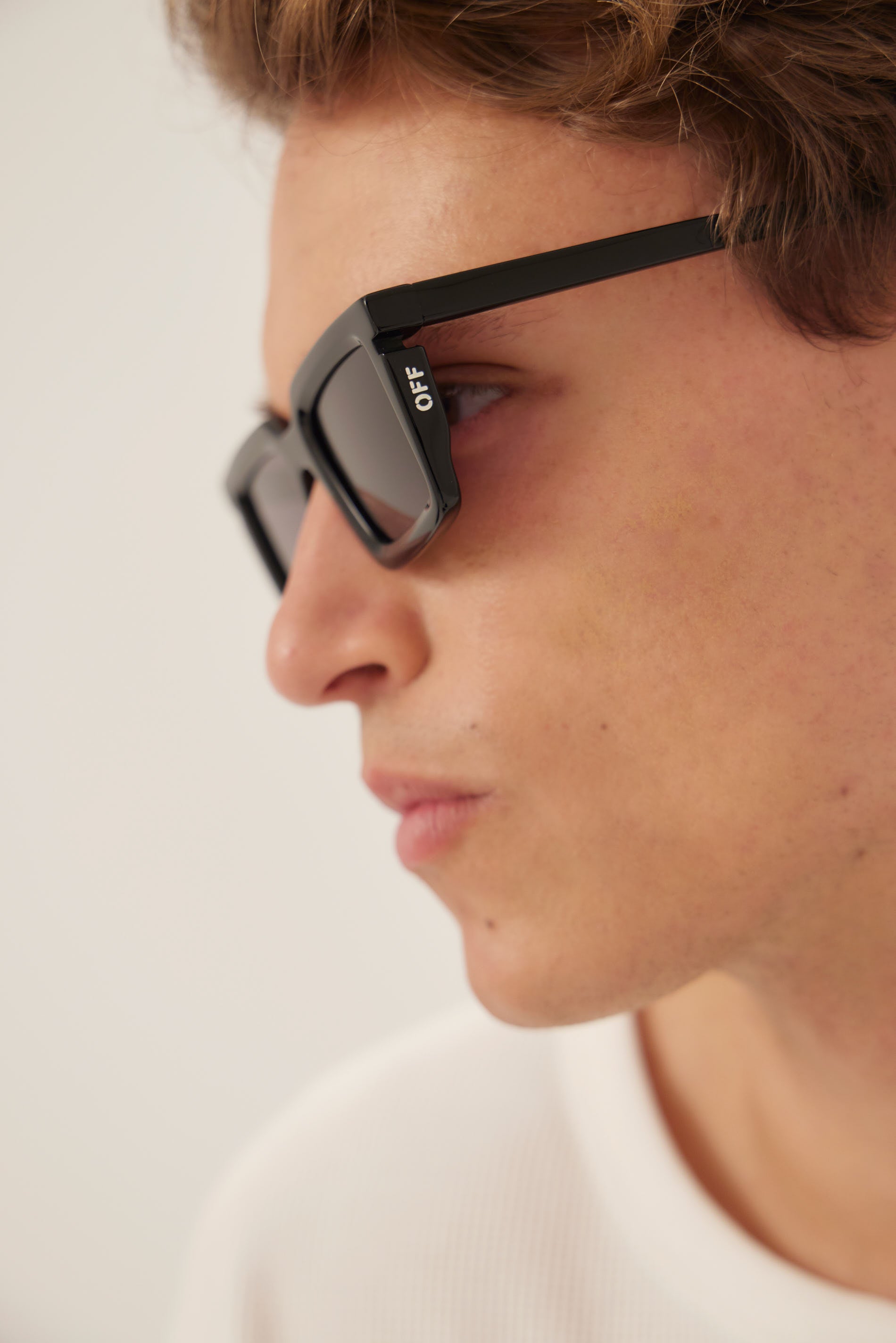 Off-White OERI113S 1007 52 Sunglasses
