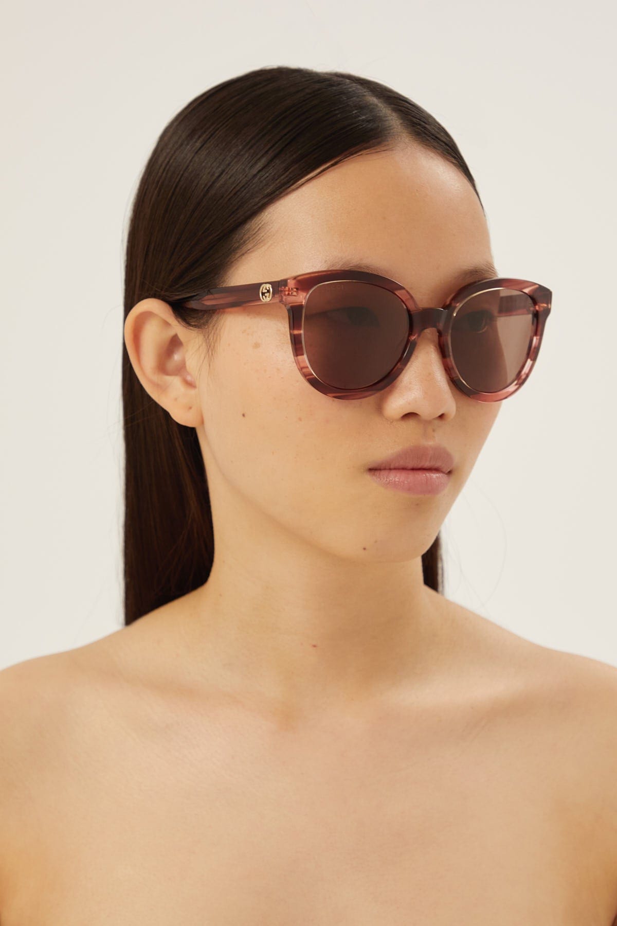 Gucci oversize cat eye round pink sunglasses - Eyewear Club