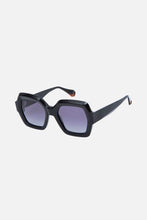 Load image into Gallery viewer, Gigi Studios hexagonal black sunglasses
