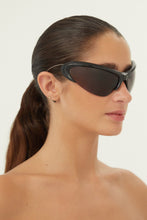 Load image into Gallery viewer, Balenciaga bold wrap black sunglasses - Eyewear Club
