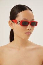Load image into Gallery viewer, Balenciaga Dynasty red sunglasses featuring BB logo - Eyewear Club
