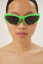 Load image into Gallery viewer, Balenciaga reverse Xpander wrap rectangle green sporty sunglasses - Eyewear Club
