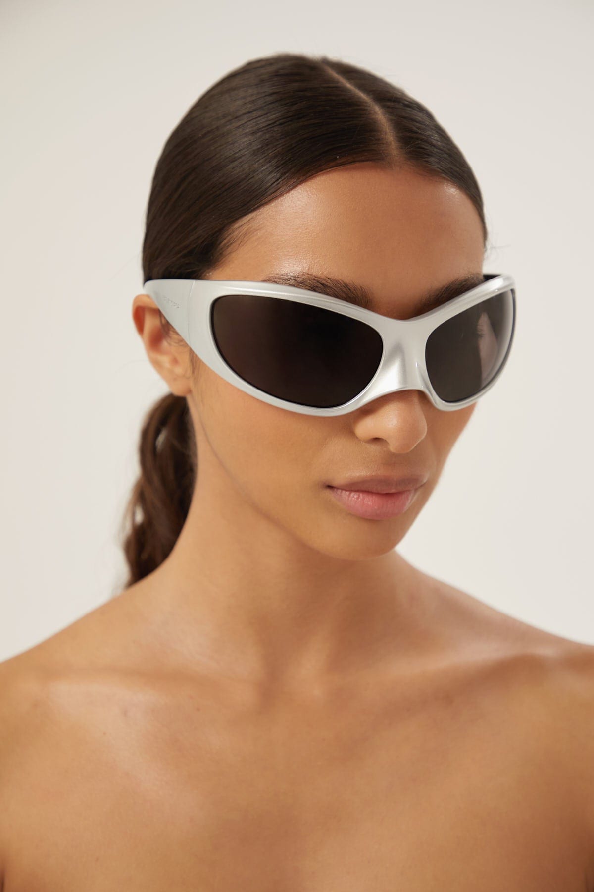 Balenciaga Skin XXL Cat sunglasses in silver - Eyewear Club