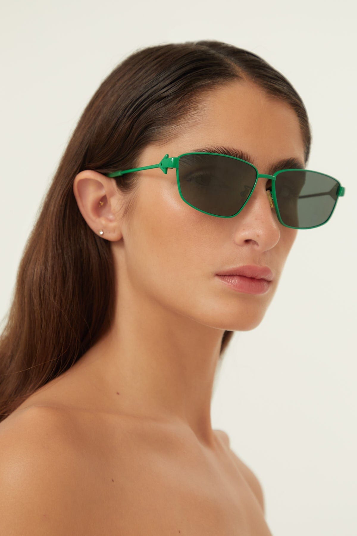 Bottega Veneta rectangular metal green sunglasses - Eyewear Club