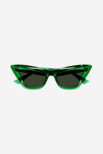 Load image into Gallery viewer, Bottega Veneta sculptured cat-eye edgy green sunglasses - Eyewear Club
