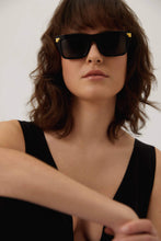 Load image into Gallery viewer, Bottega Veneta UNISEX squared bold black acetate sunglasses
