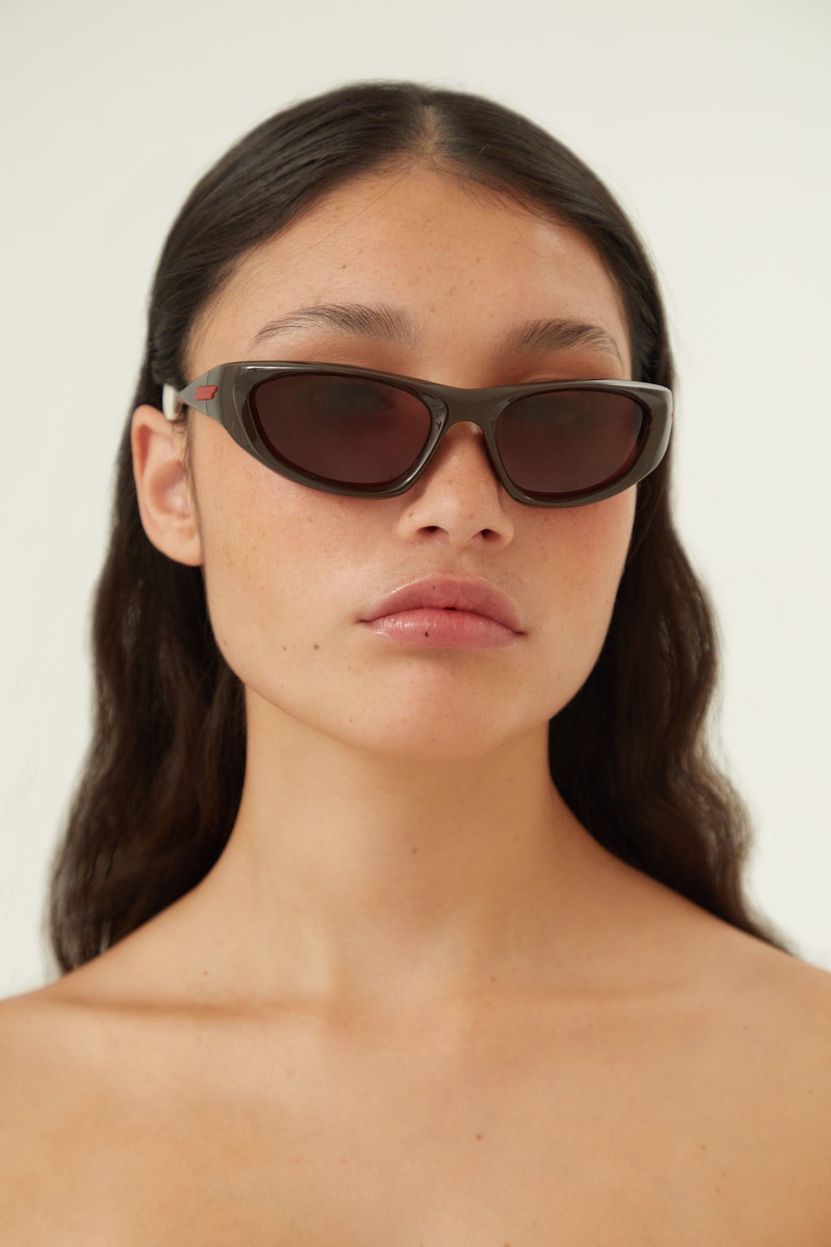 Bottega Veneta wrap around brown sunglasses - Eyewear Club