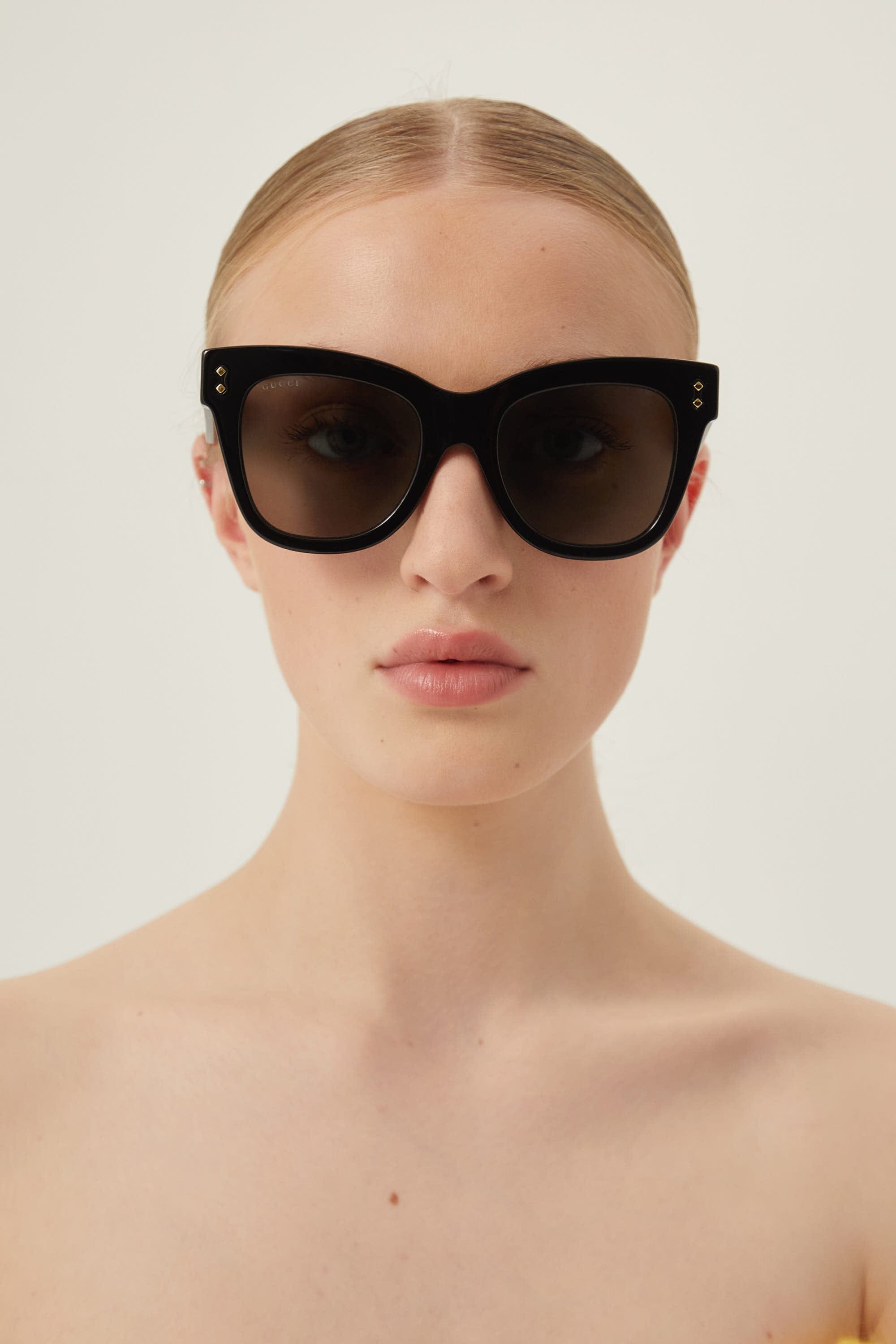 Gucci cat-eye black sunglasses - Eyewear Club
