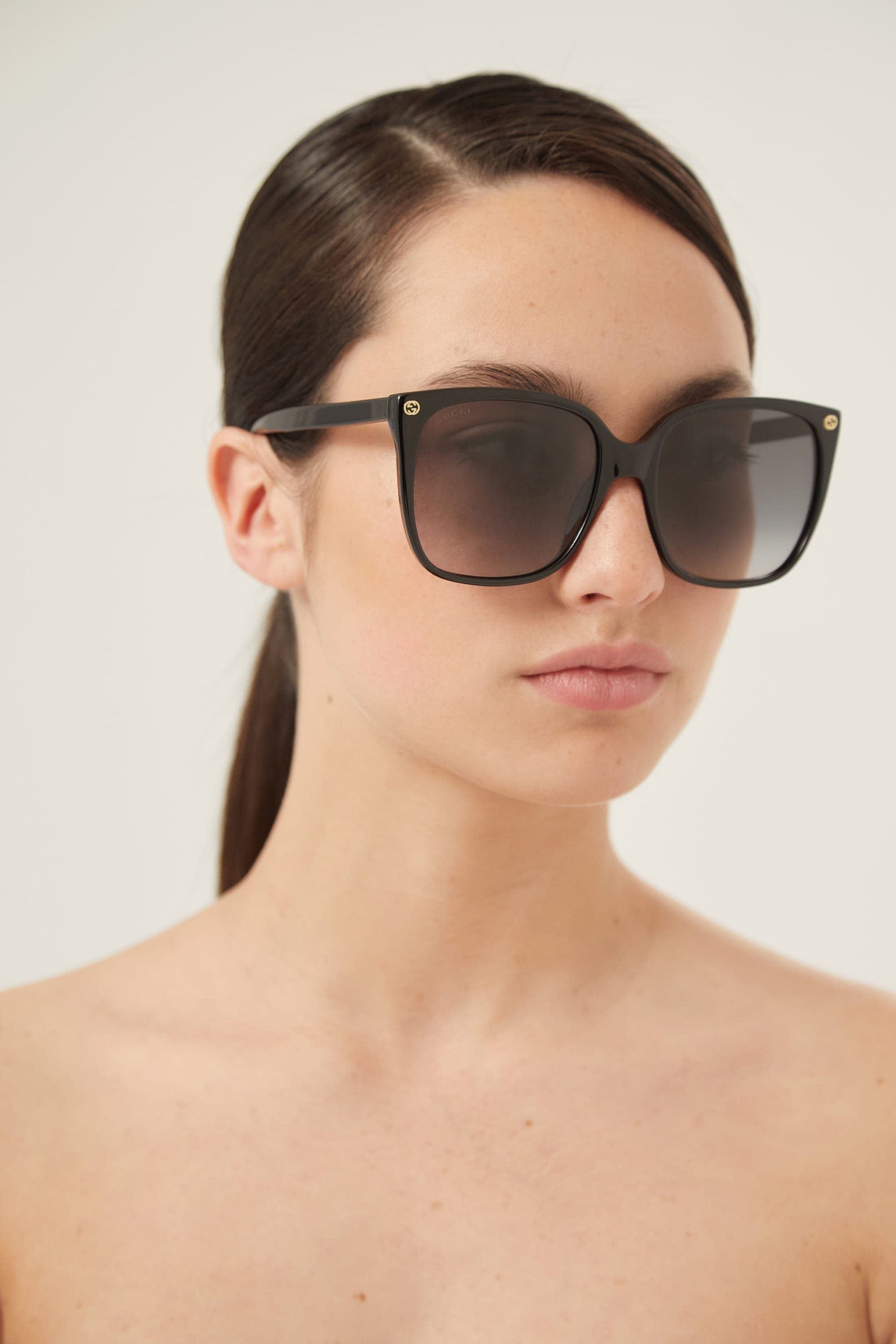 Gucci femenine oversized cat-eye sunglasses - Eyewear Club