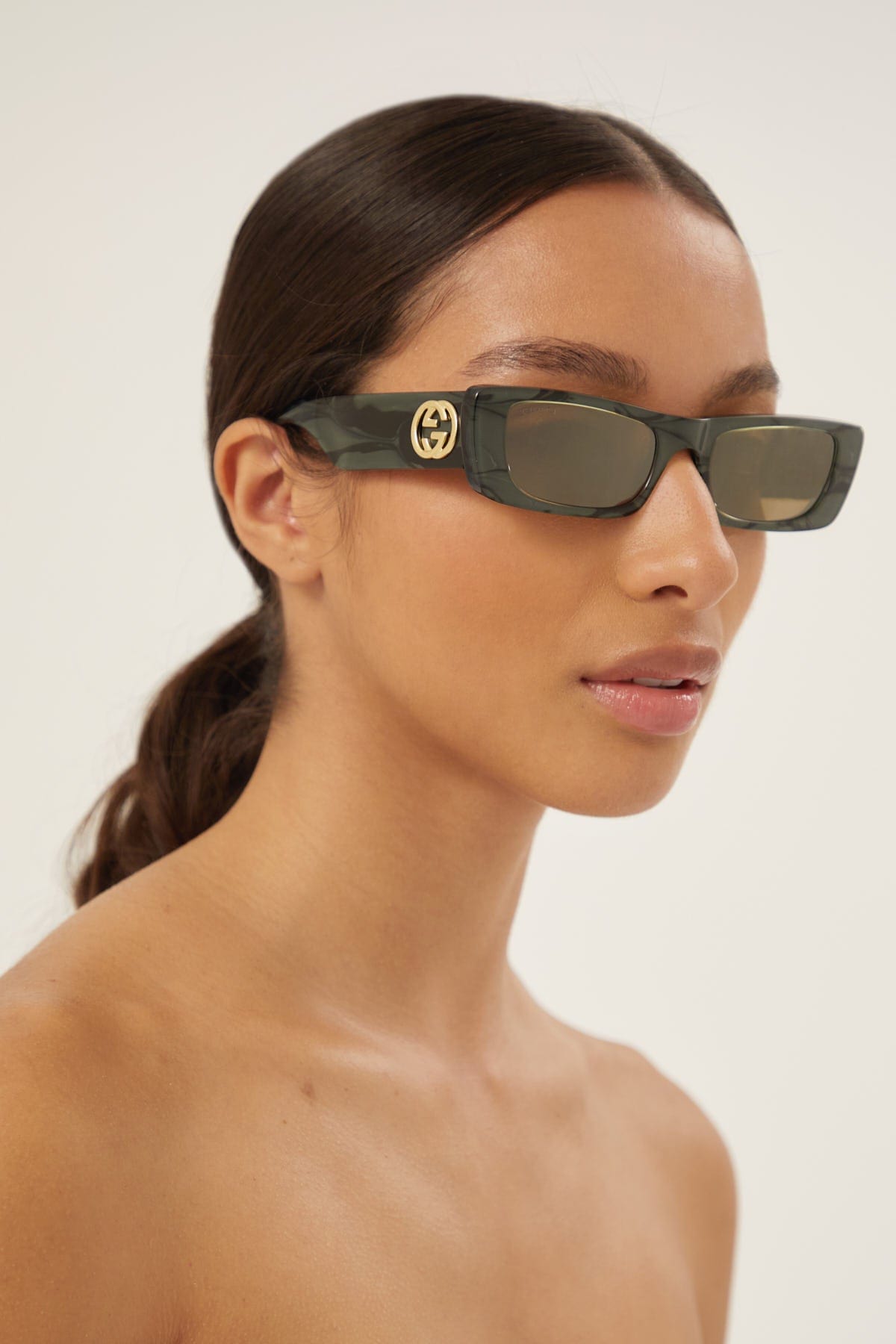 Gucci green rectangular sunglasses - Eyewear Club