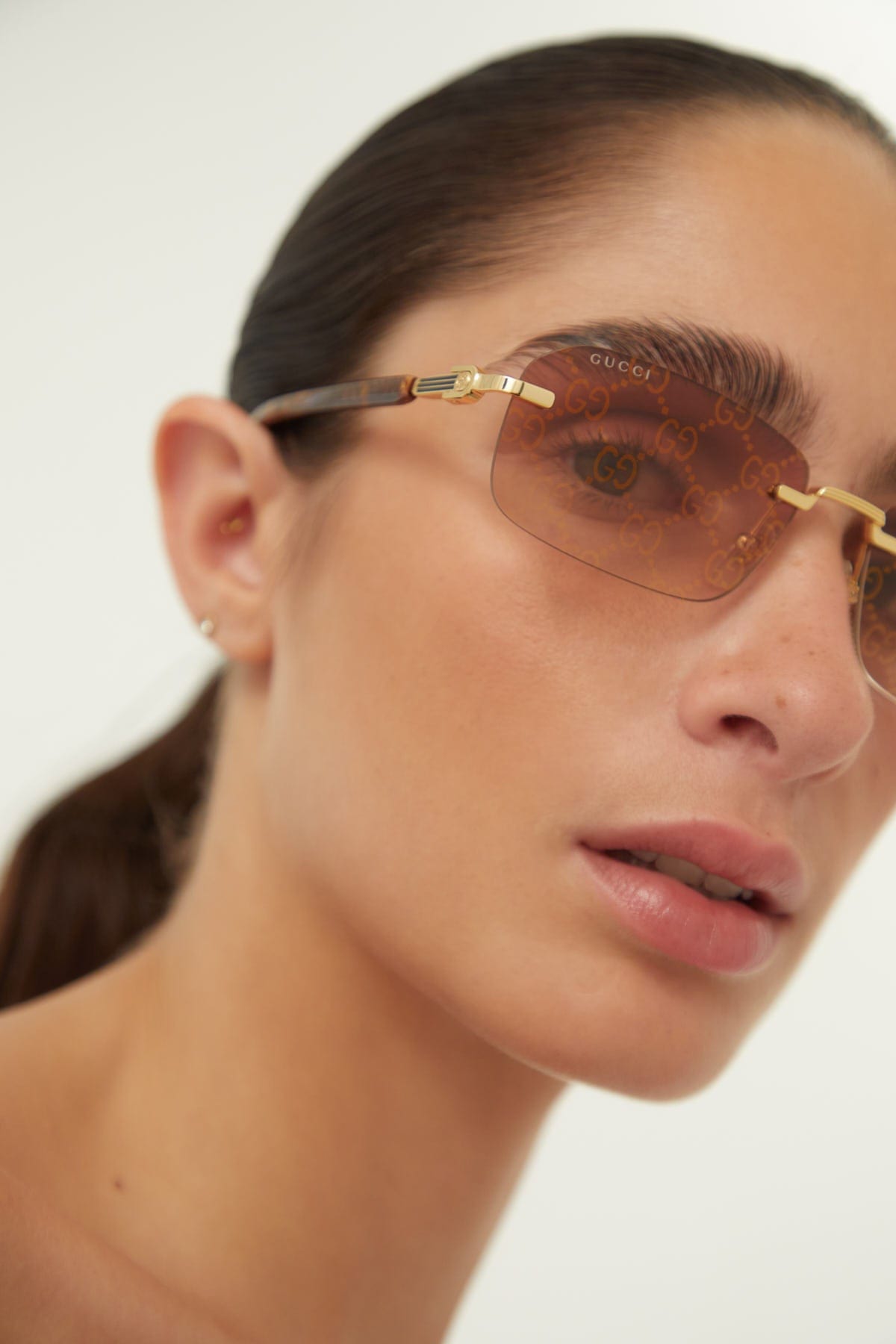 Gucci micro metal sunglasses with logo all over - Eyewear Club