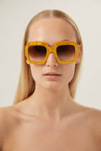 Load image into Gallery viewer, Gucci oversized squared sustainable yellow sunglasses - Eyewear Club
