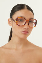 Load image into Gallery viewer, Gucci vintage inspired havana frame - Eyewear Club
