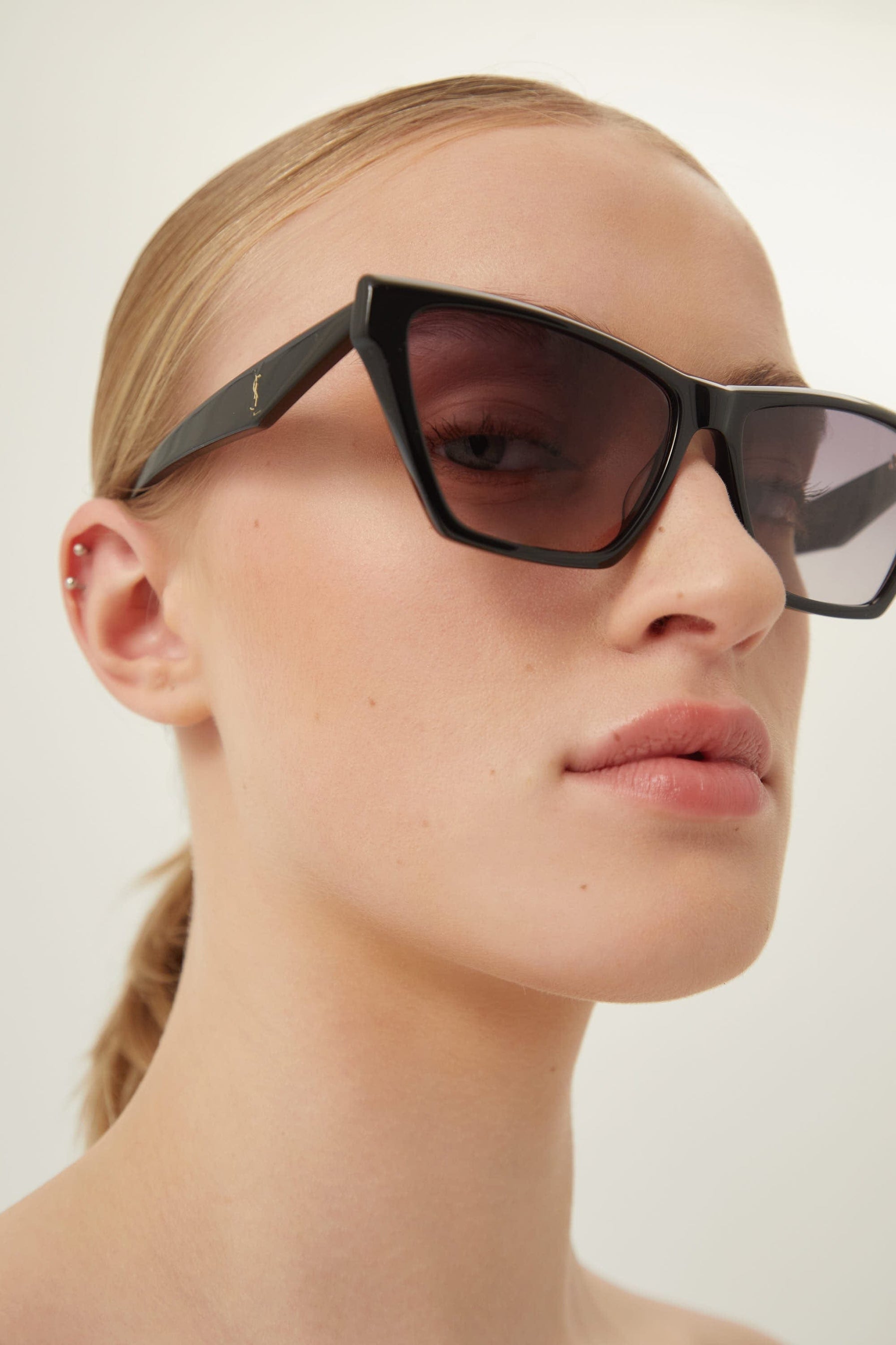Saint Laurent black cat eye sunglasses - Eyewear Club
