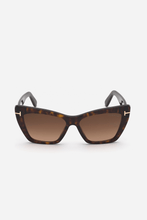 Load image into Gallery viewer, Tom Ford cat eye femenine havana sunglasses - Eyewear Club
