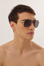 Load image into Gallery viewer, Tom Ford gold pilot sunglasses - Eyewear Club
