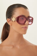 Load image into Gallery viewer, Versace biggie oversized sunglasses in burgundy with iconic jellyfish - Eyewear Club
