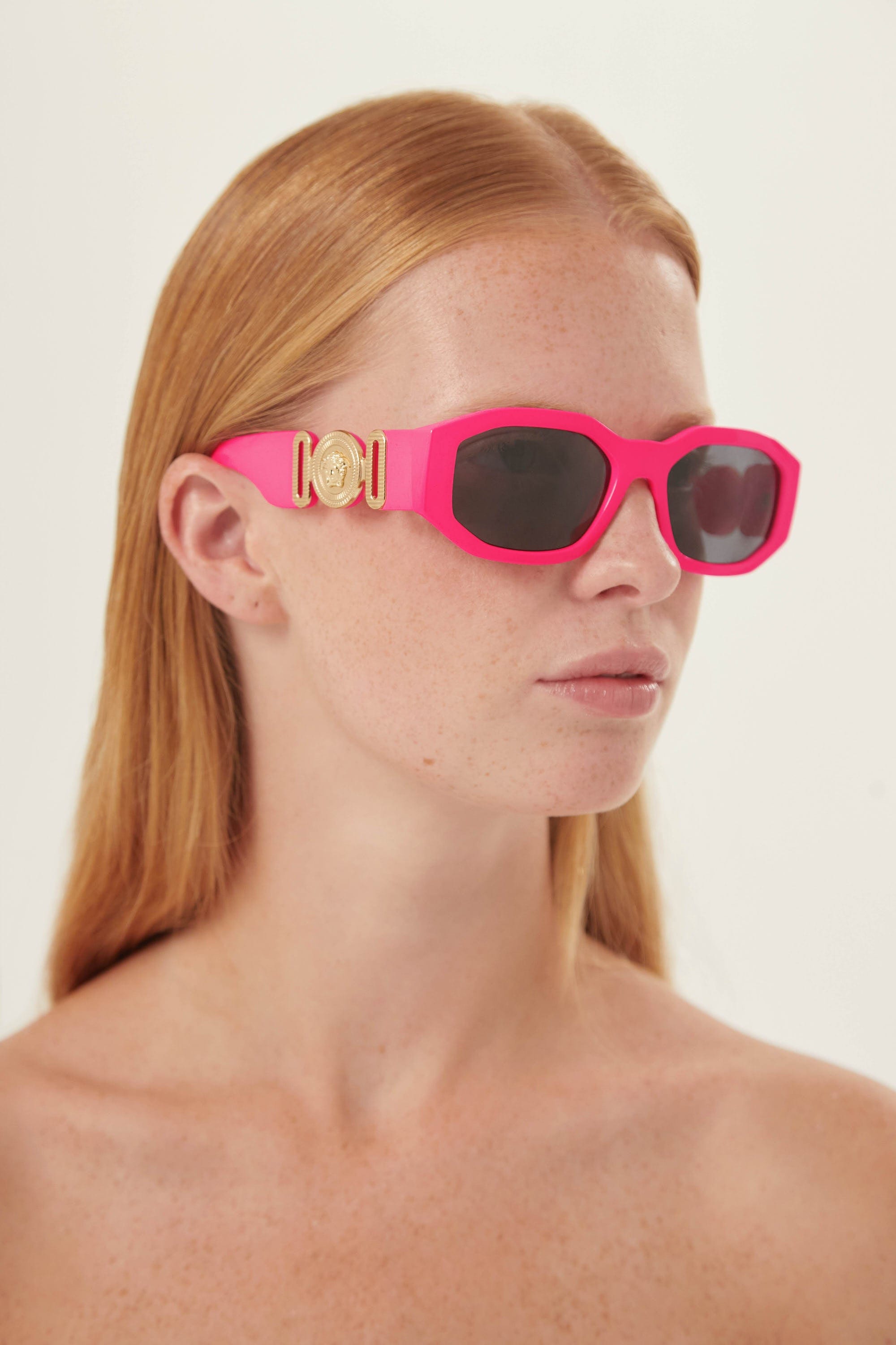 Versace biggie sunglasses in pink with iconic jellyfish - Eyewear Club