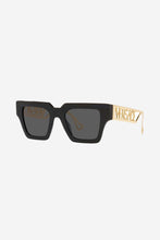 Load image into Gallery viewer, Versace squared combi black acetate sunglasses - Eyewear Club
